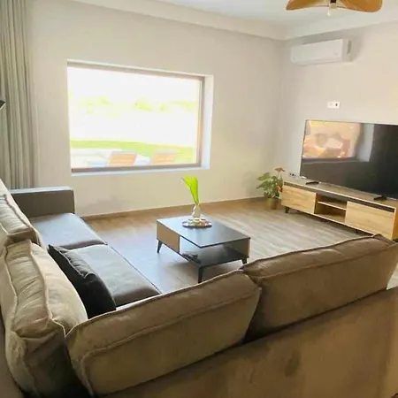 Optimal Villa