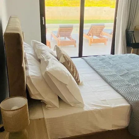 Optimal Vilă Áyios Kírikos